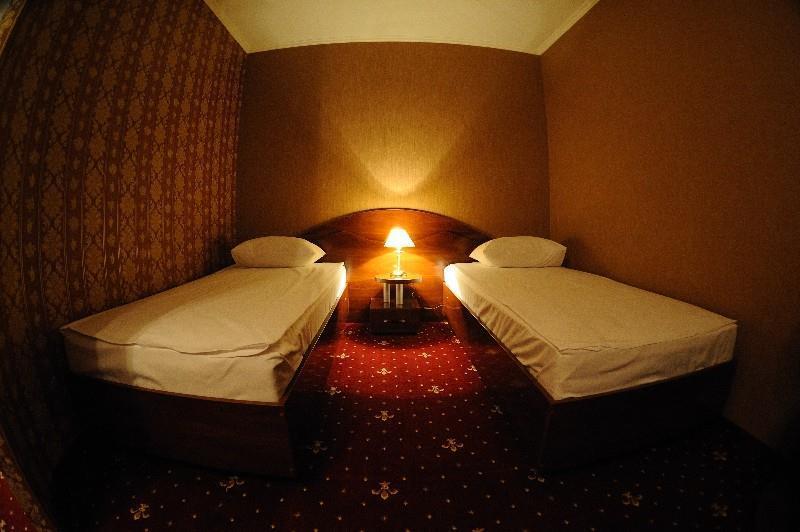 Hotel Mir Rivne Kamer foto